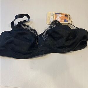 Maidenform Black Lace Bra size 42B NWT